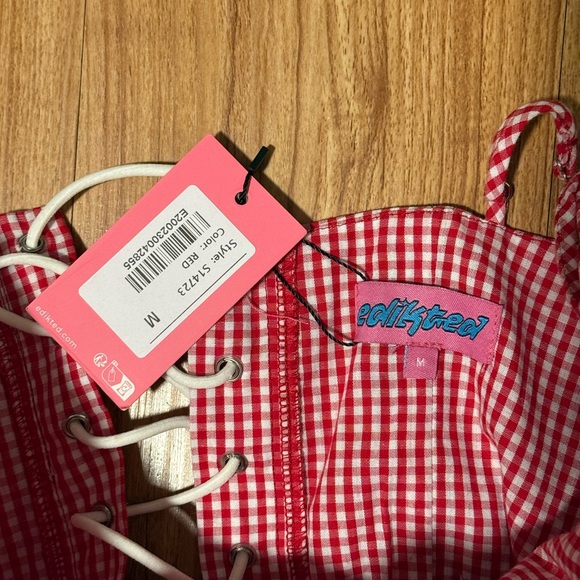 Edikted Red Gingham Lace-Up Crop Top - Picture 4 of 5